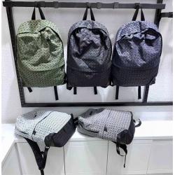 Issey miyake三宅一生官网 BAOBAO KURO 登山包双肩包