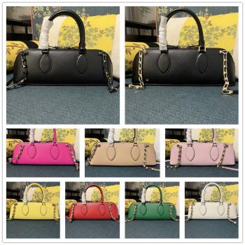 Valentino华伦天奴GARAVANI ROCKSTUD E/W小牛皮手袋2075S小号