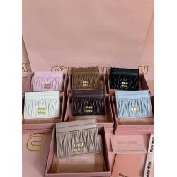 MIUMIU缪缪5MC076 Matelassé 卡片夹卡包5MV976