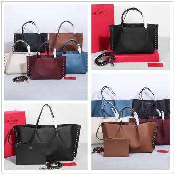 华伦天奴VLOGO Valentino Garavani Escape 小牛皮购物袋22047