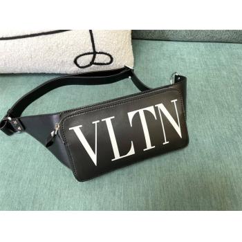 Valentino华伦天奴官网男包VLTN 字母印花腰包胸包0056