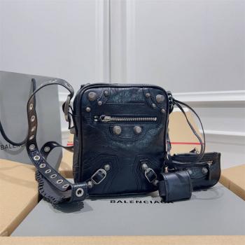 Balenciaga巴黎世家官网男包719065 LE CAGOLE男士斜挎包机车相机包