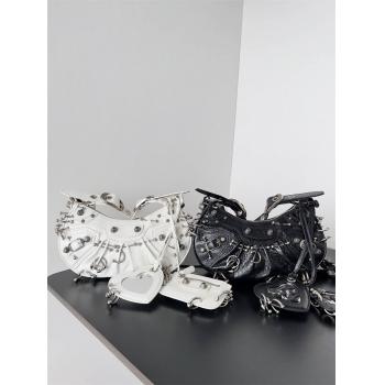 Balenciaga巴黎世家官网包包671309 LE CAGOLE 加小号穿孔环腋下包饺子包