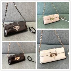 Valentino华伦天奴香港官网GARAVANI ROCKSTUD小牛皮链条包0002