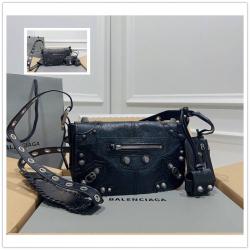 Balenciaga巴黎世家官网男包719082 LE CAGOLE 横版机车相机包斜挎包