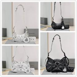 Balenciaga巴黎世家671309 672754 LE CAGOLE 鳄鱼纹月牙包半月包饺子包