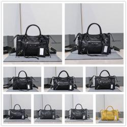 Balenciaga中文官网巴黎世家Classic Gold City 爆裂羊皮中号机车包