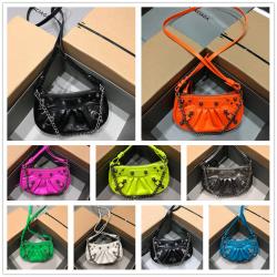 Balenciaga巴黎世家包包官网6958141 LE CAGOLE 迷你链条包饺子包