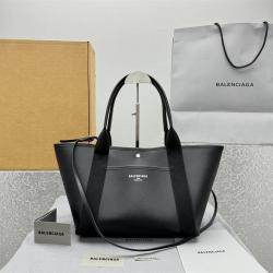 Balenciaga巴黎世家官网女包Biarritz 菜篮子包托特包92884