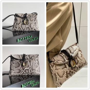 bottega veneta BV葆蝶家中文官网806030 806034 Liberta 蛇皮斜挎包