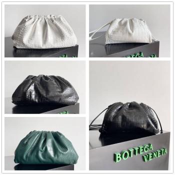 bottega veneta BV葆蝶家香港官网585852 576227 Pouch 鳄鱼纹云朵包