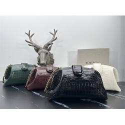 bottega veneta BV葆蝶家785807 Lauren 1980手拿包鳄鱼纹链条包6021