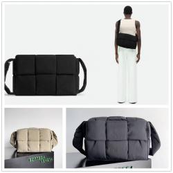 bottega veneta BV葆蝶家743623尼龙大号Cassette加衬科技斜挎包