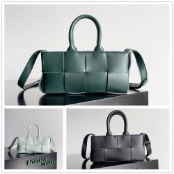 bottega veneta BV葆蝶家中文官网776778迷你East-West Arco Tote托特包