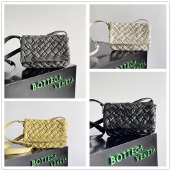 bottega veneta BV葆蝶家中文官网787113小号Rumple Messenger邮差包斜挎包