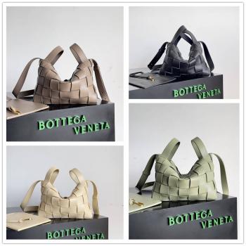 bottega veneta BV葆蝶家官网女包755132 Cassette 小号保龄球包