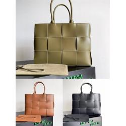 bottega veneta BV葆蝶家中国官网756682外缝线中号Arco Tote托特包
