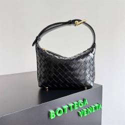 bottega veneta BV葆蝶家香港官网815395 Wallace 蛇年限定款便当包