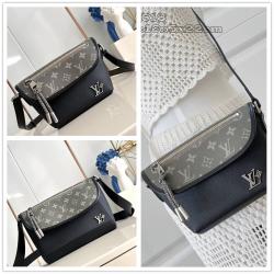 LV中文官网M12618/M12625 PULSE 迷你手袋邮差包