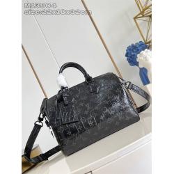 LV官网SPEEDY P9 BANDOULIÈRE 30 鳄鱼纹枕头包13904/87504