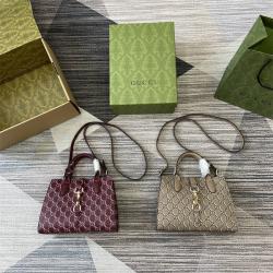 gucci哪里买最便宜古驰 795349 GG Jackie系列小号托特包（印花）