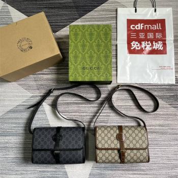 gucci包多少钱古驰 745679 饰互扣式双GG邮差包