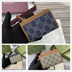 gucci官方网站古驰 821804 GG Emblem系列饰包带卡包零钱包