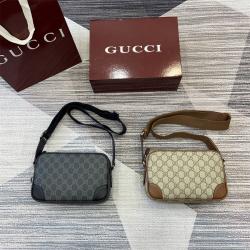 古驰官网旗舰店GUCCI 821155 GG Emblem系列小号斜挎包相机包
