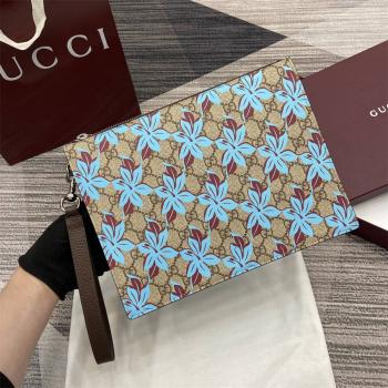 古驰中国官网GUCCI 821155 GG Emblem系列手拿包（印花）
