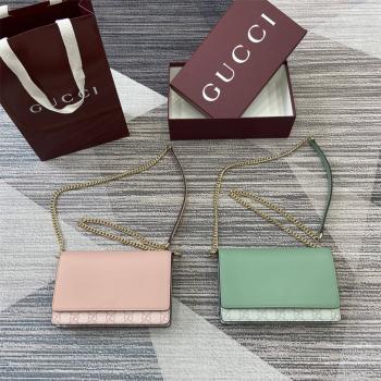 gucci澳洲官网古驰 826720 GG Emblem系列链条包斜挎包