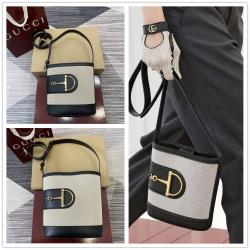 gucci中国官网古驰 833665 GG 73系列迷你/小号水桶包（帆布）