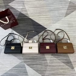 古驰官网女包GUCCI 838998 Padlock系列中号手提包