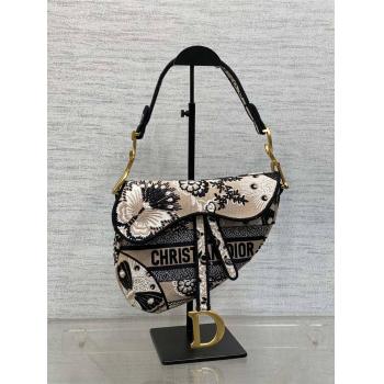dior官方网站迪奥 M0446 蝴蝶刺绣马鞍包
