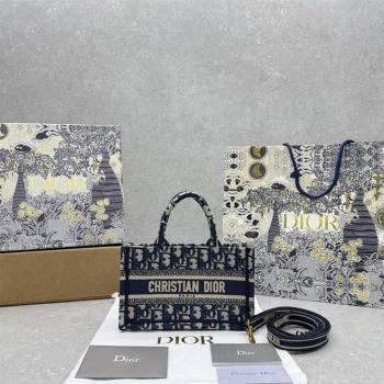 dior美国官网迪奥 S5573 迷你 Book Tote 手袋（肩带托特包）