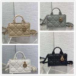 dior香港官网迪奥 S5573 迷你 Book Tote 牛皮托特包