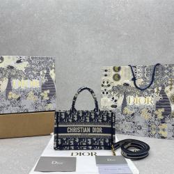dior美国官网迪奥 S5573 迷你 Book Tote 手袋（肩带托特包）