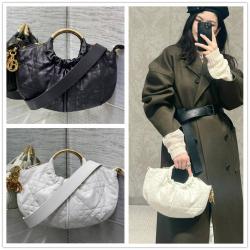 dior香港官网迪奥 M4511 Walk'n'Dior 饺子包