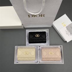 迪奥中文官网 S3102 Dior Jolie Glycine 钱包
